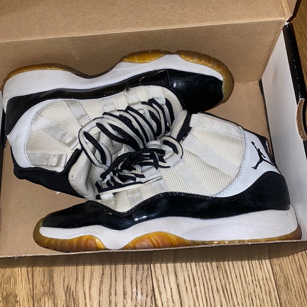 Jordan Retro 11